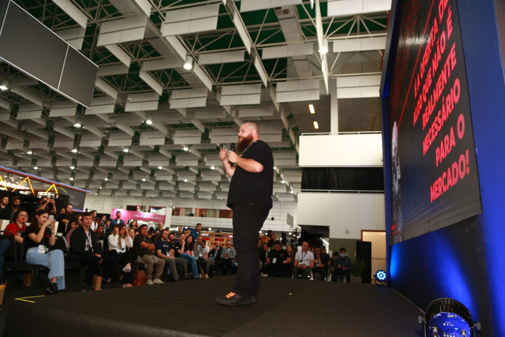 palestra leonardo burtet no startup star